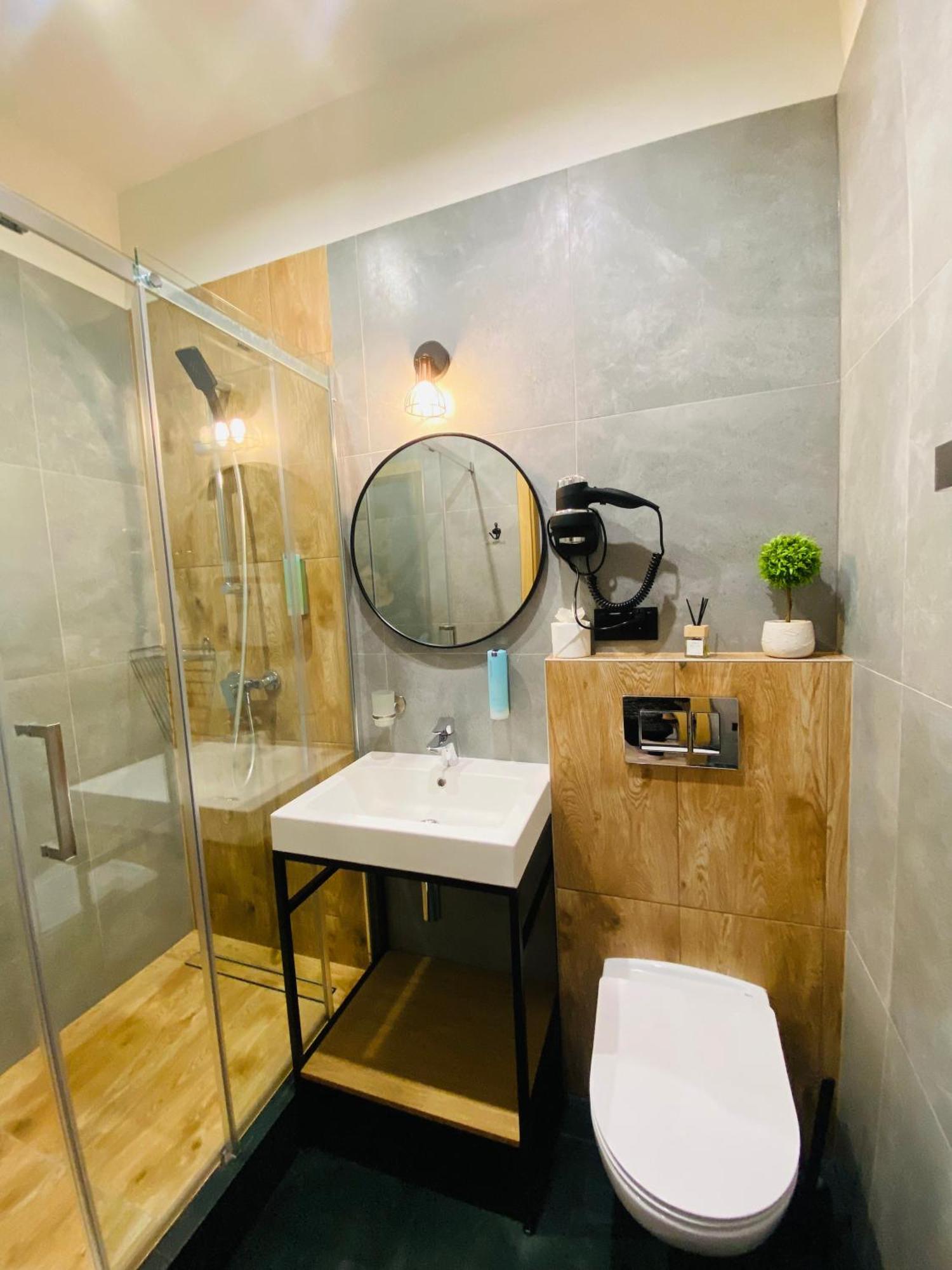 Krakow Apartments & Rooms Ngoại thất bức ảnh