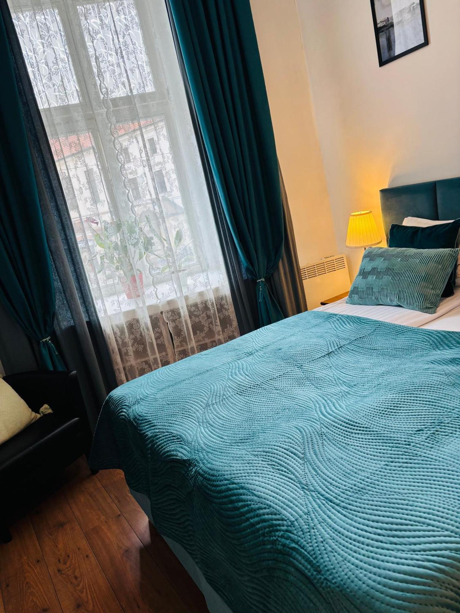 Krakow Apartments & Rooms Ngoại thất bức ảnh